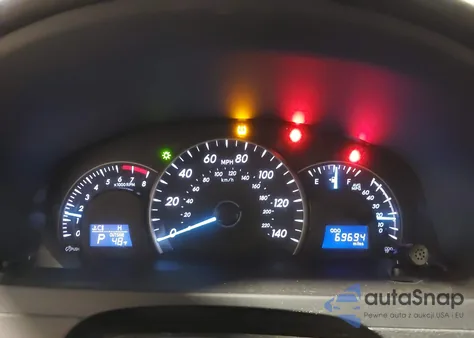 2014 Toyota Camry Le z USA, uszkodzony, nr VIN 4T4BF1FK4ER433862